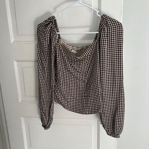 ✨Abercrombie & Fitch Brown and Cream Gingham Off-Shoulder Blouse✨